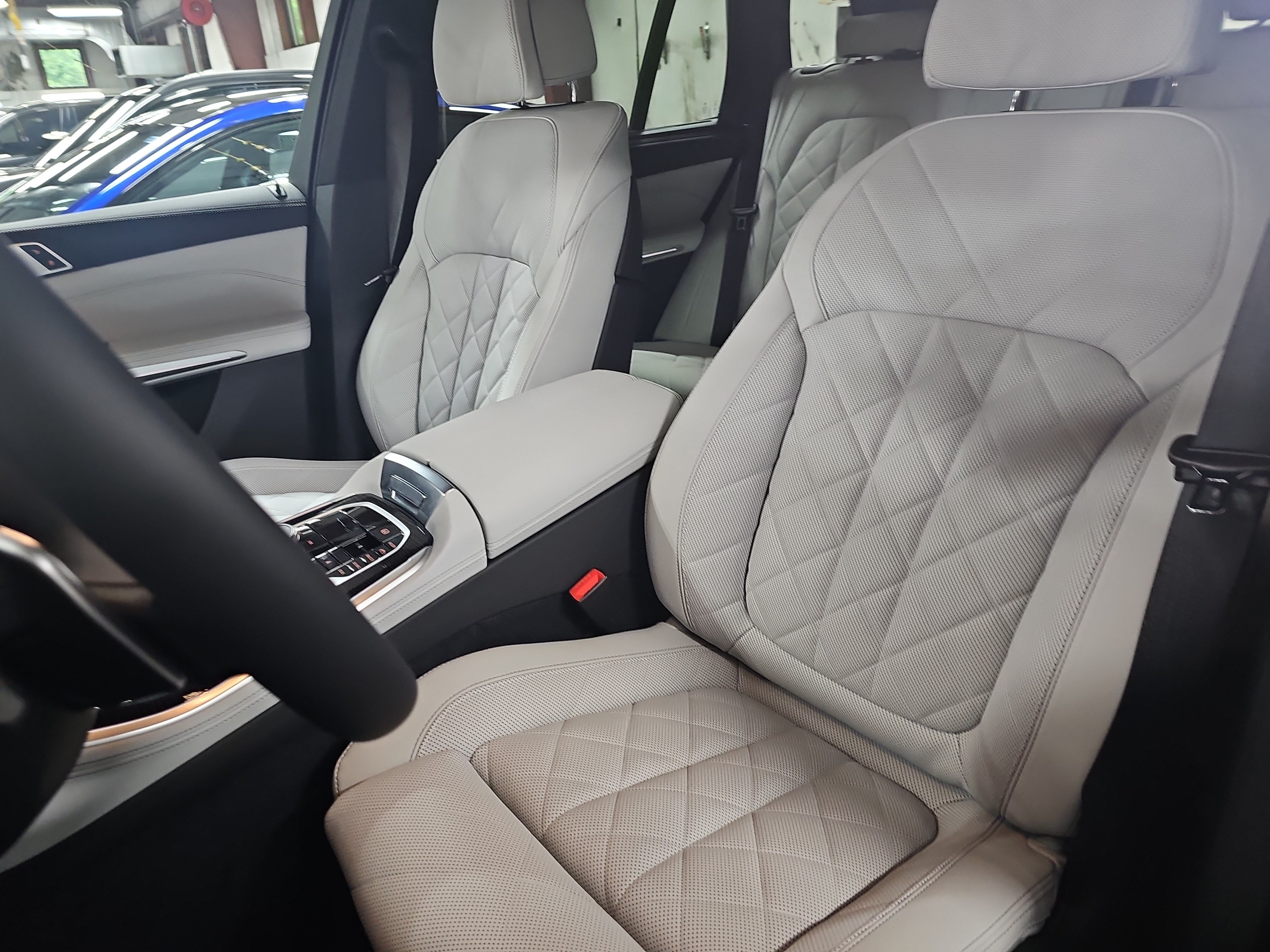 New 2026 BMW X5 xDrive50e AWD/4WD image 17