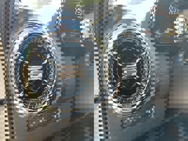 New 2026 Chevrolet Equinox EV LT image 40