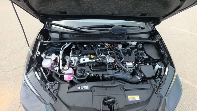 Used 2024 Toyota Prius Limited w/ Limited Premium Package FWD image 31