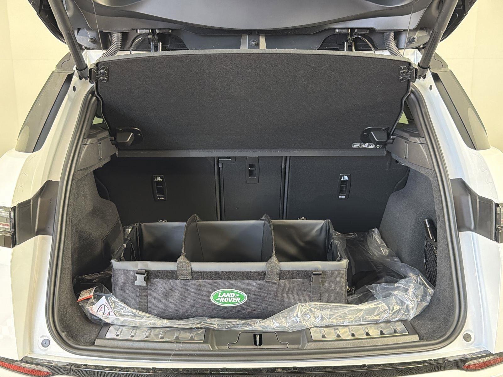 New 2026 Land Rover Range Rover Evoque Dynamic SE image 29