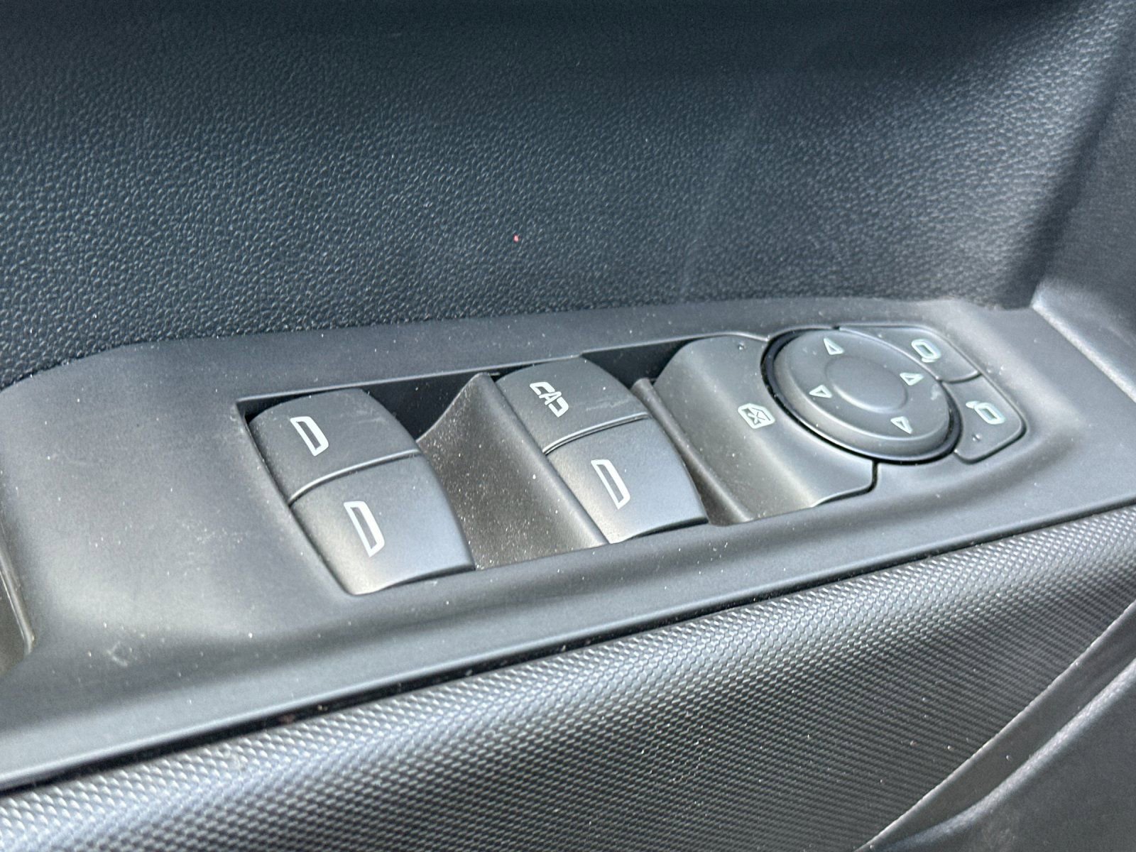 Used 2024 Chevrolet Silverado 1500 Custom w/ Rally Edition image 12