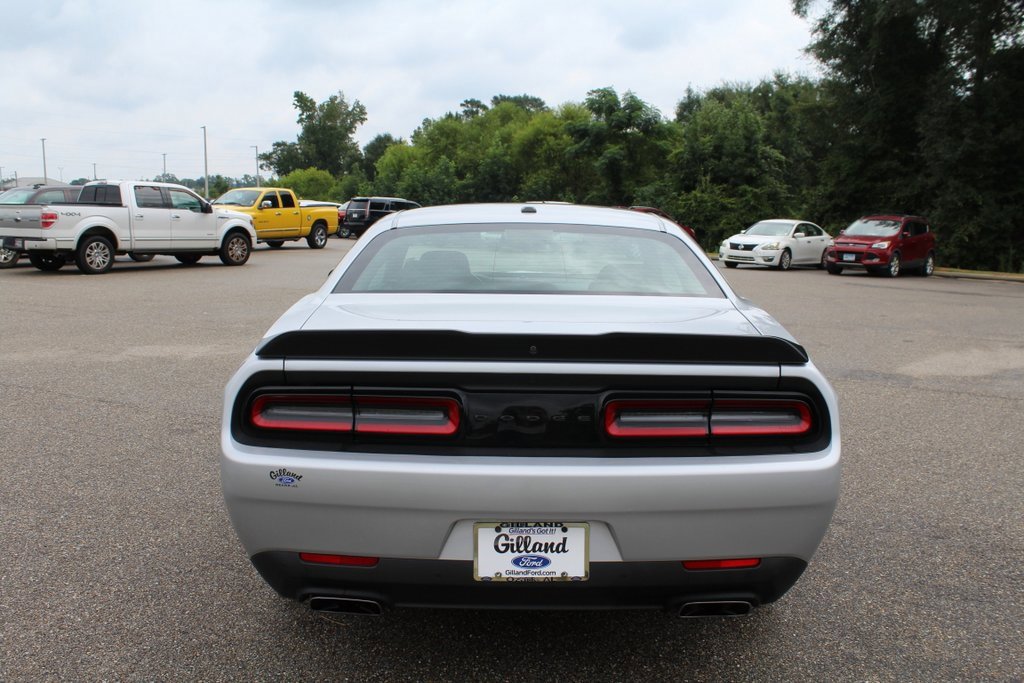 Used 2023 Dodge Challenger R/T w/ Blacktop Package image 12