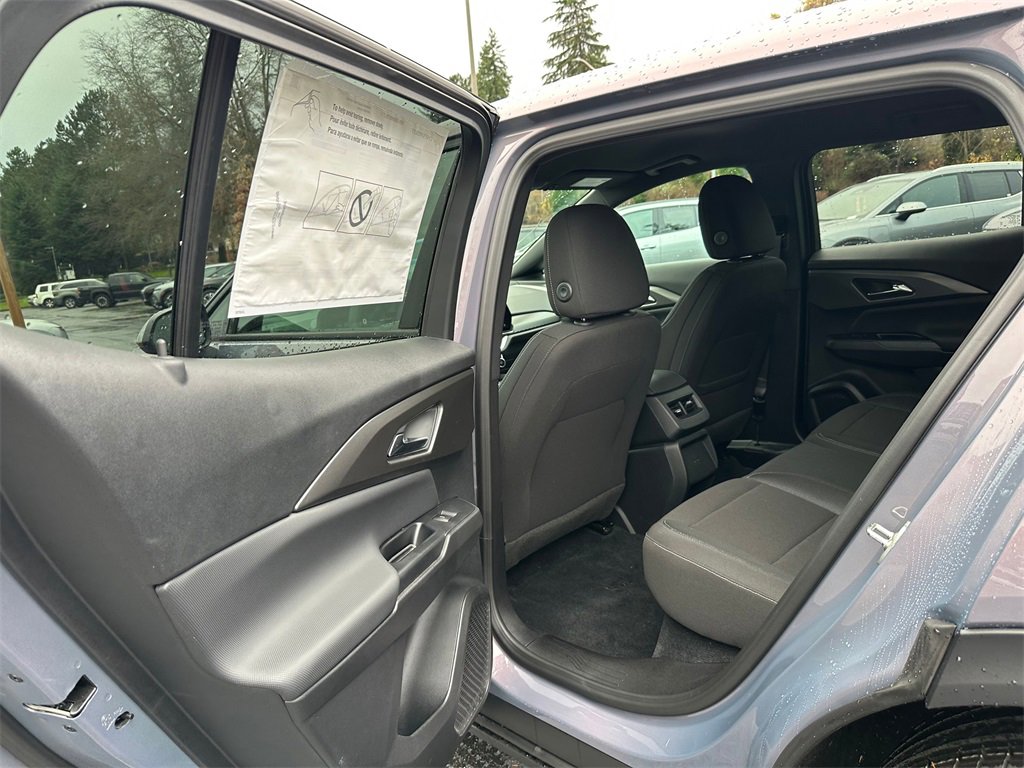 New 2026 Chevrolet Equinox EV LT image 16