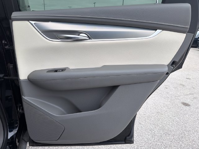 Used 2021 Cadillac XT5 Premium Luxury AWD/4WD image 29