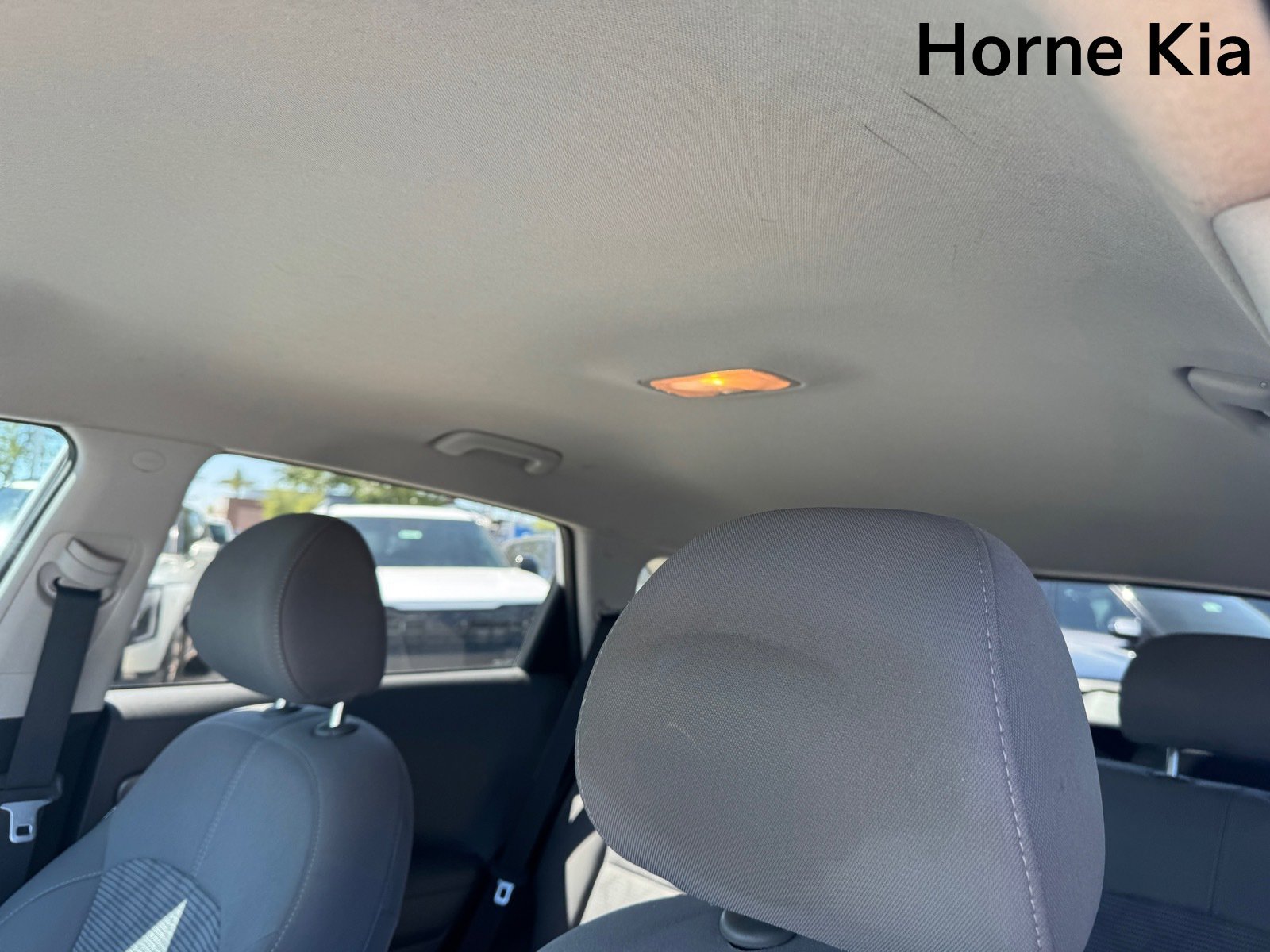 Used 2022 Kia Niro LX image 23