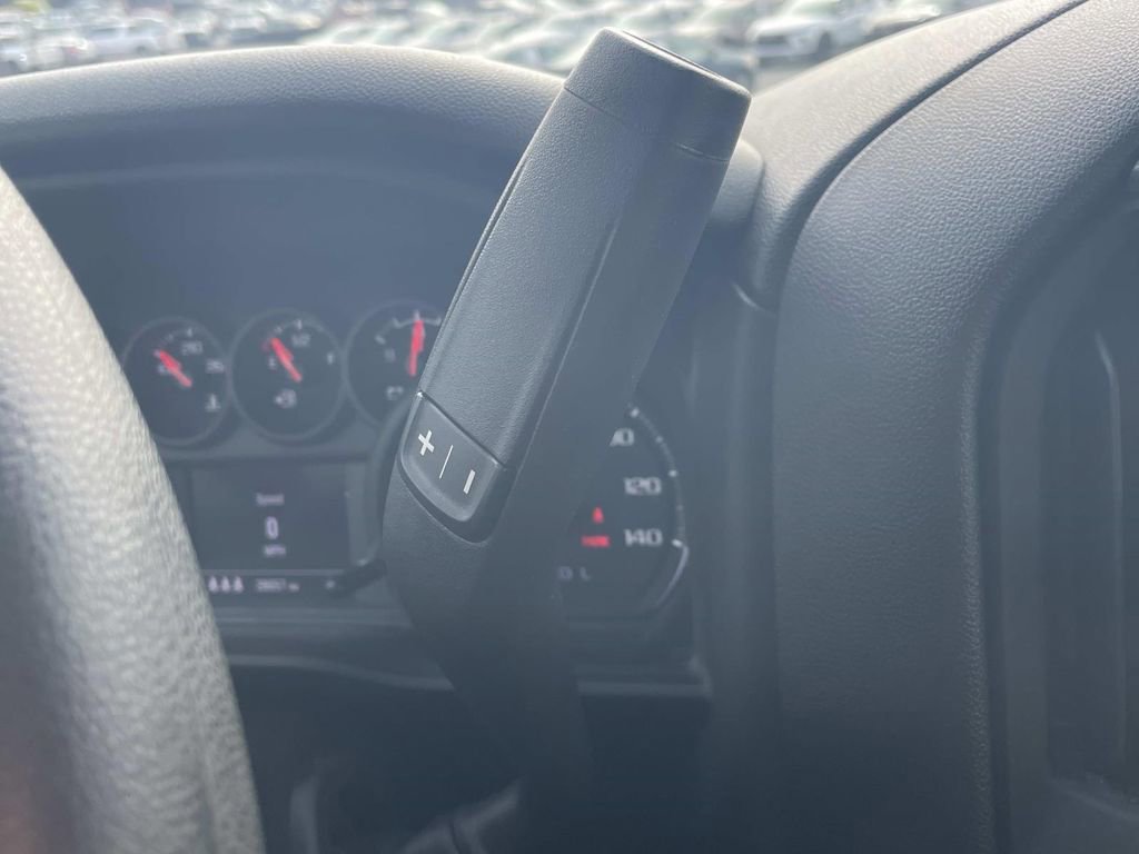 Used 2024 Chevrolet Silverado 2500 Custom w/ Custom Value Package image 27