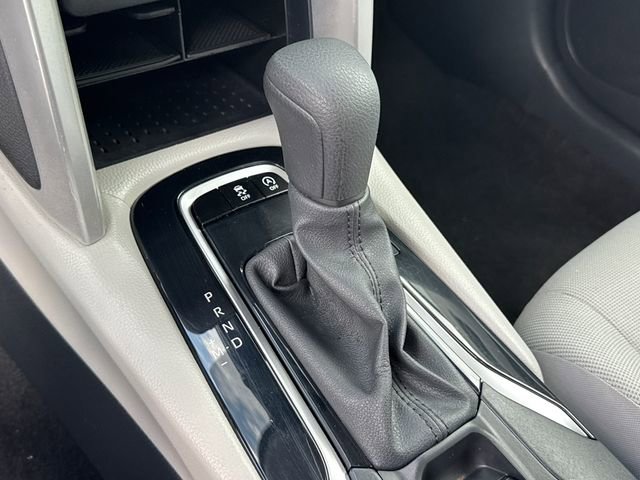 Used 2024 Toyota Corolla Cross L AWD/4WD image 15