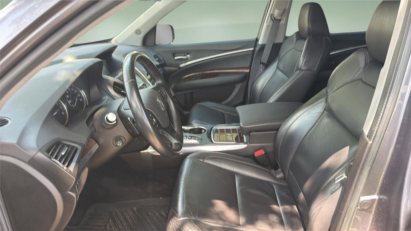 Used 2020 Acura MDX SH-AWD image 12