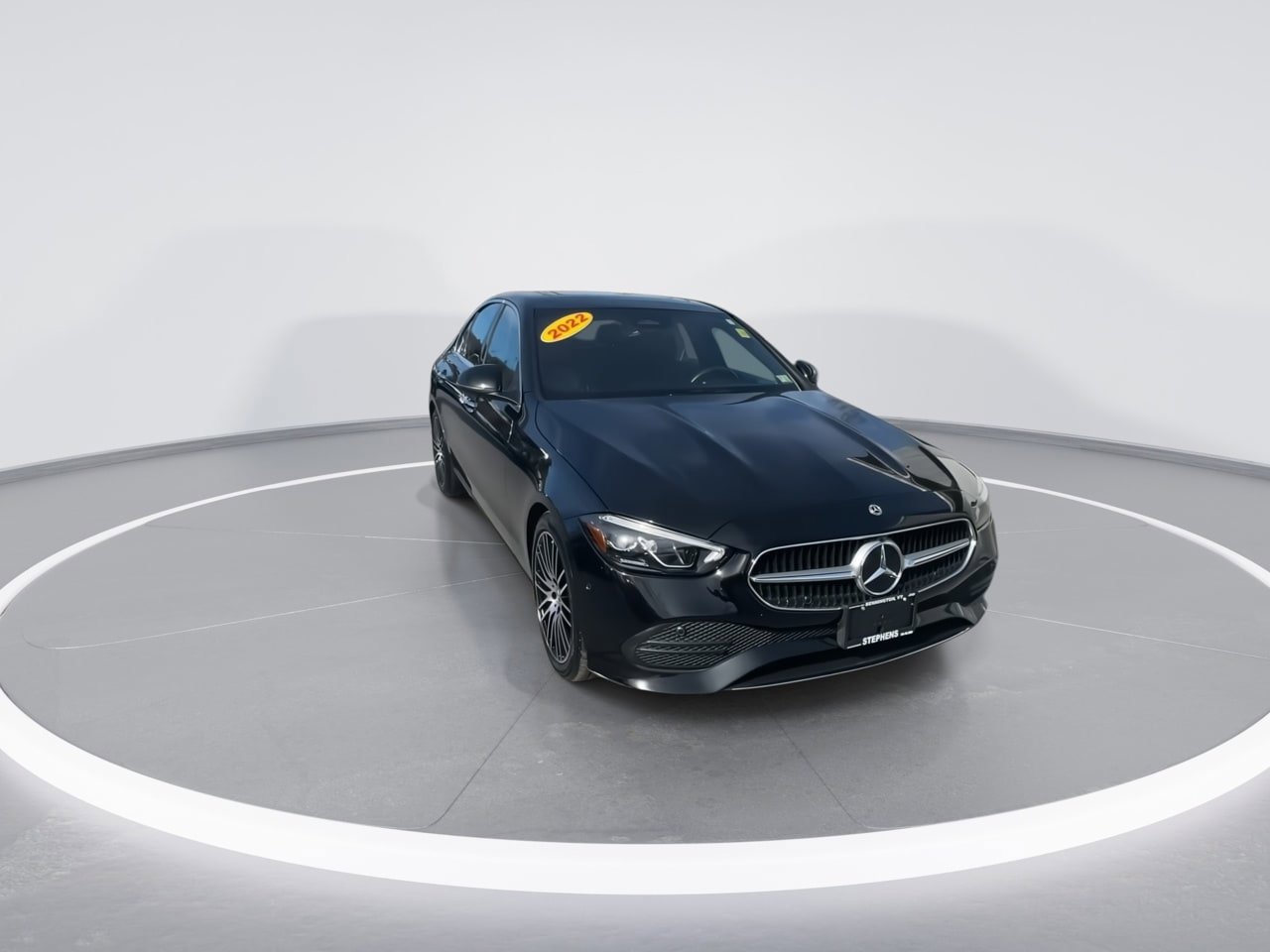 Used 2022 Mercedes-Benz C 300 4MATIC Sedan image 2