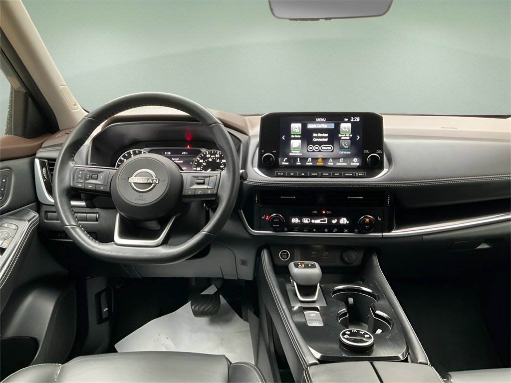 Used 2022 Nissan Rogue SL w/ SL Premium Package image 14