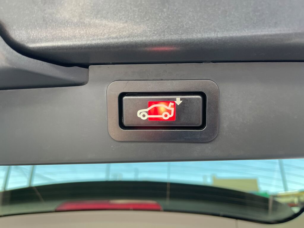 Used 2011 BMW X5 xDrive35i image 10