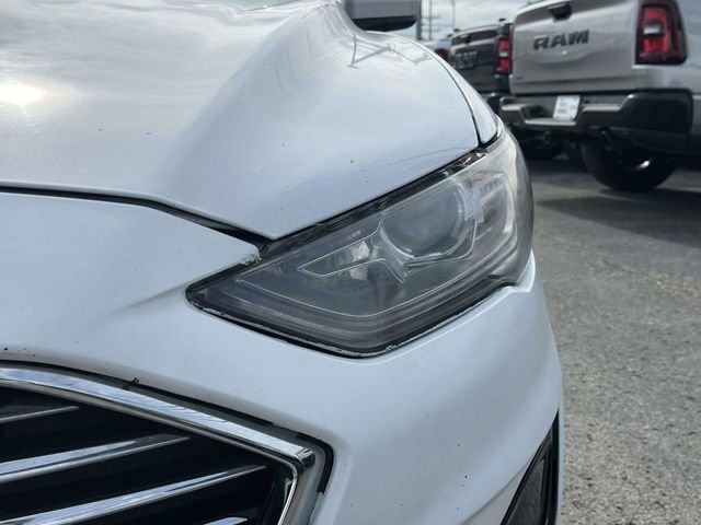 Used 2019 Ford Fusion SE image 9