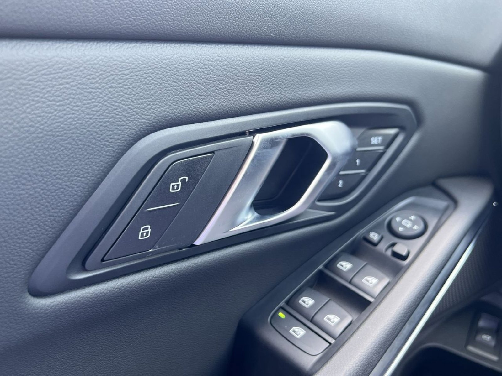 Certified 2025 BMW 330i xDrive Sedan w/ Premium Package image 31