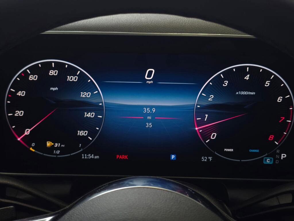 New 2026 Mercedes-Benz GLC 300 4MATIC image 40