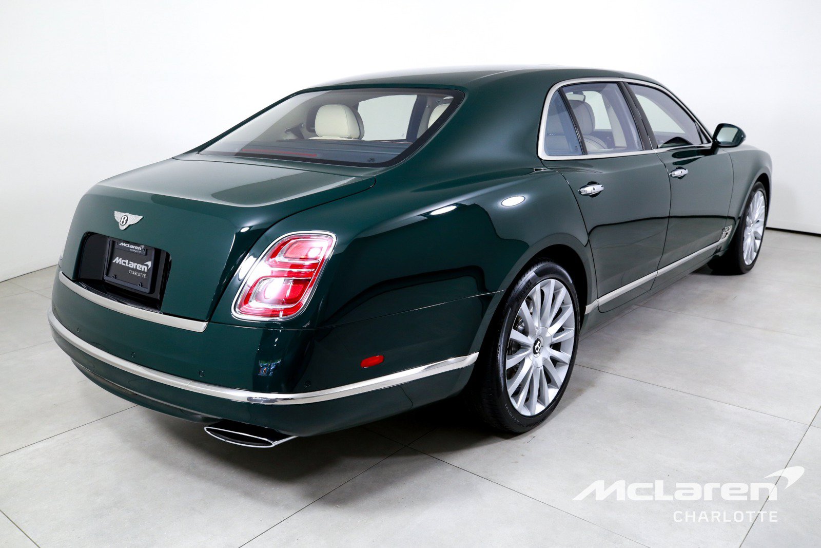Used 2020 Bentley Mulsanne RWD image 8