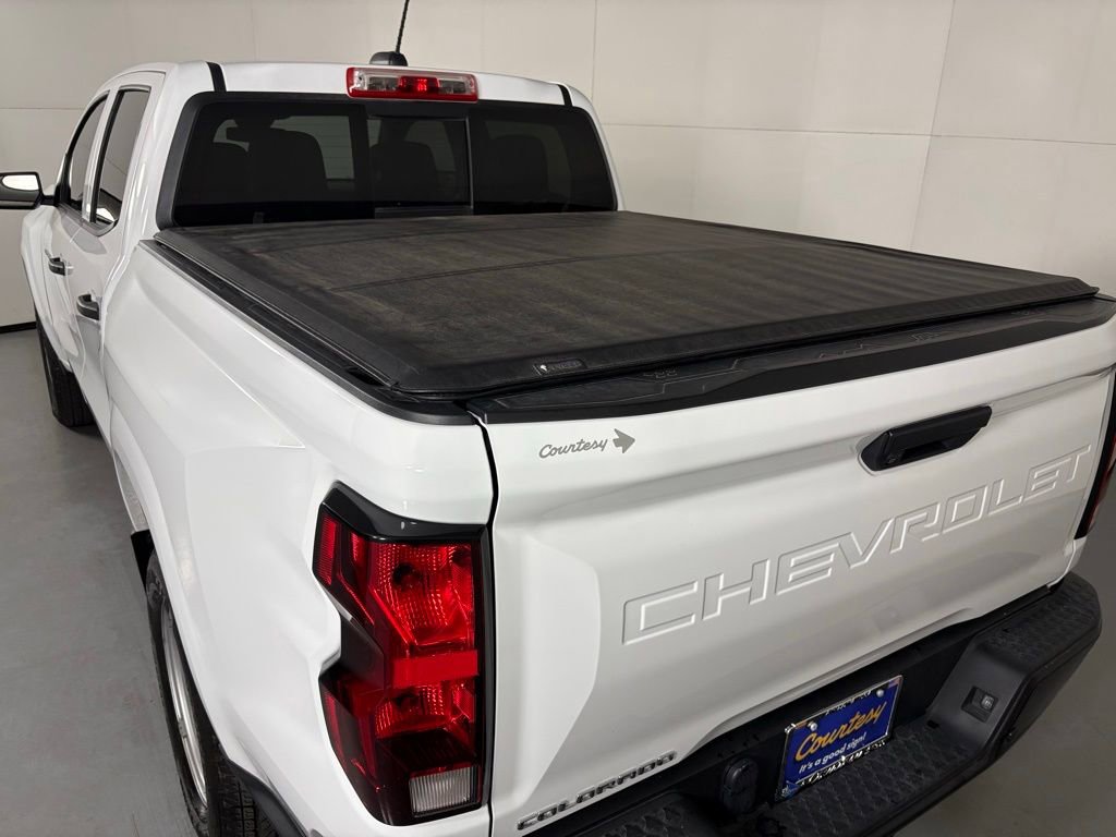 Used 2024 Chevrolet Colorado W/T w/ Safety Package image 42