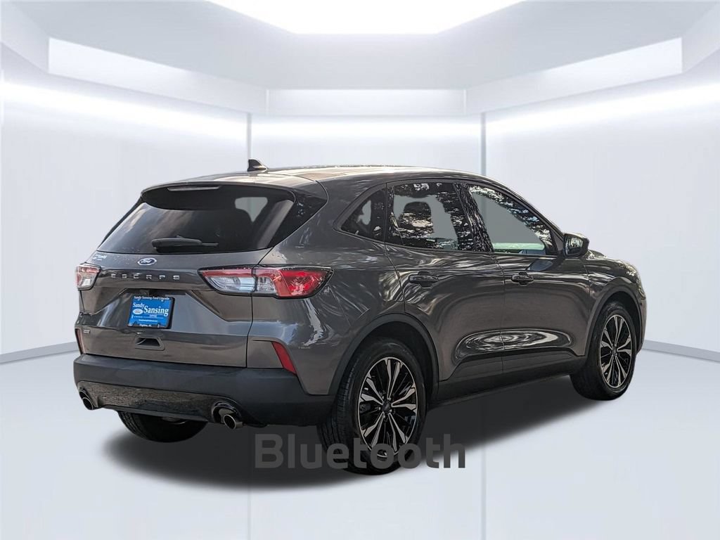 Used 2022 Ford Escape SE w/ SE Sport Appearance Package FWD image 6