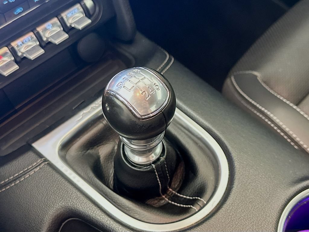 Used 2020 Ford Mustang GT Premium w/ GT Performance Package RWD image 18