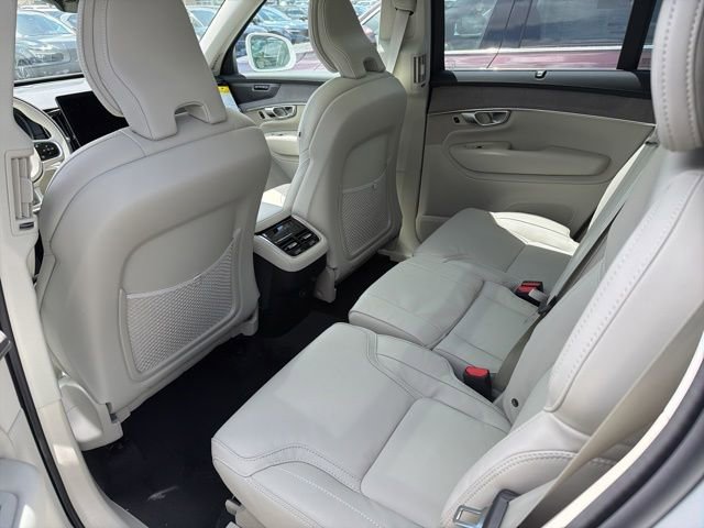 New 2026 Volvo XC90 B6 Ultra w/ Protection Package AWD/4WD image 7