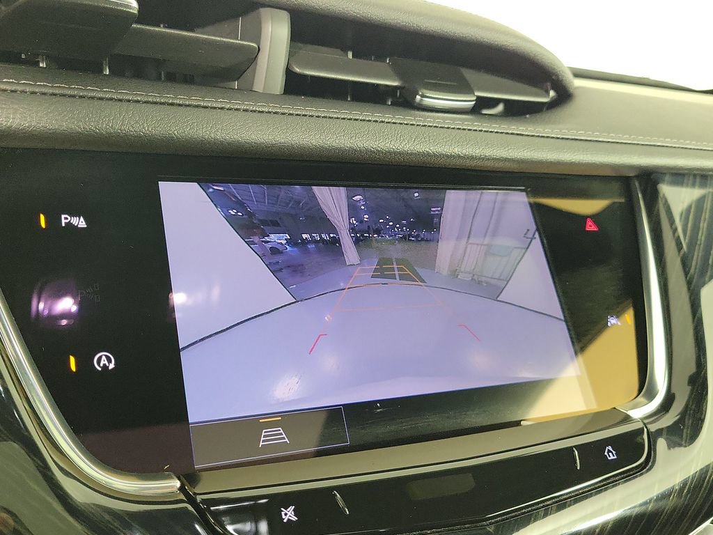 Certified 2023 Cadillac XT6 Premium Luxury FWD image 29