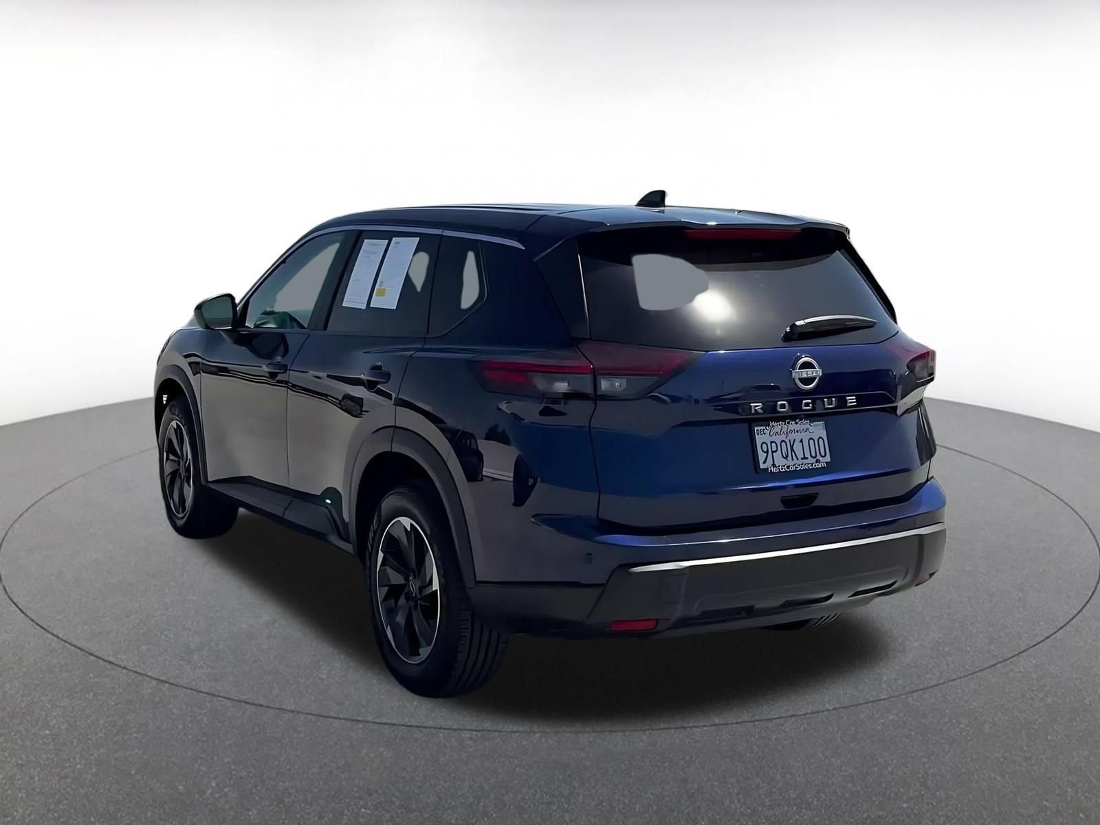 Used 2025 Nissan Rogue SV FWD image 10