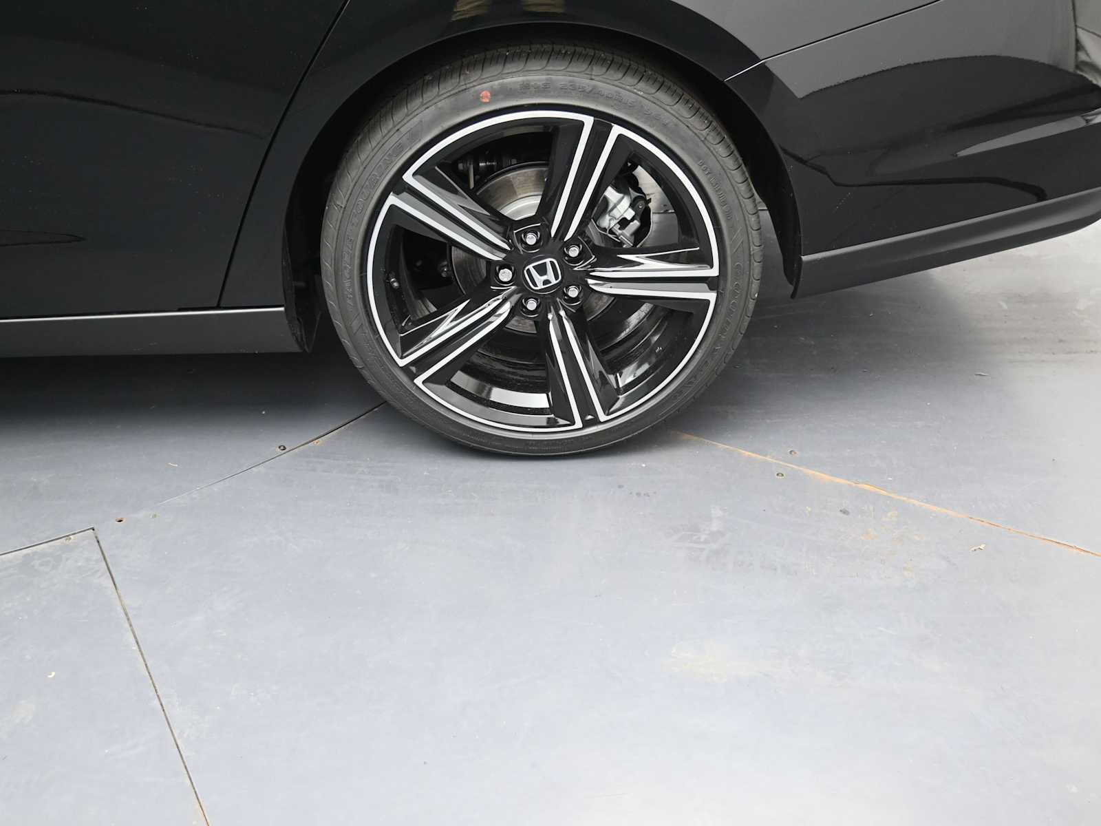 New 2025 Honda Accord Sport image 4