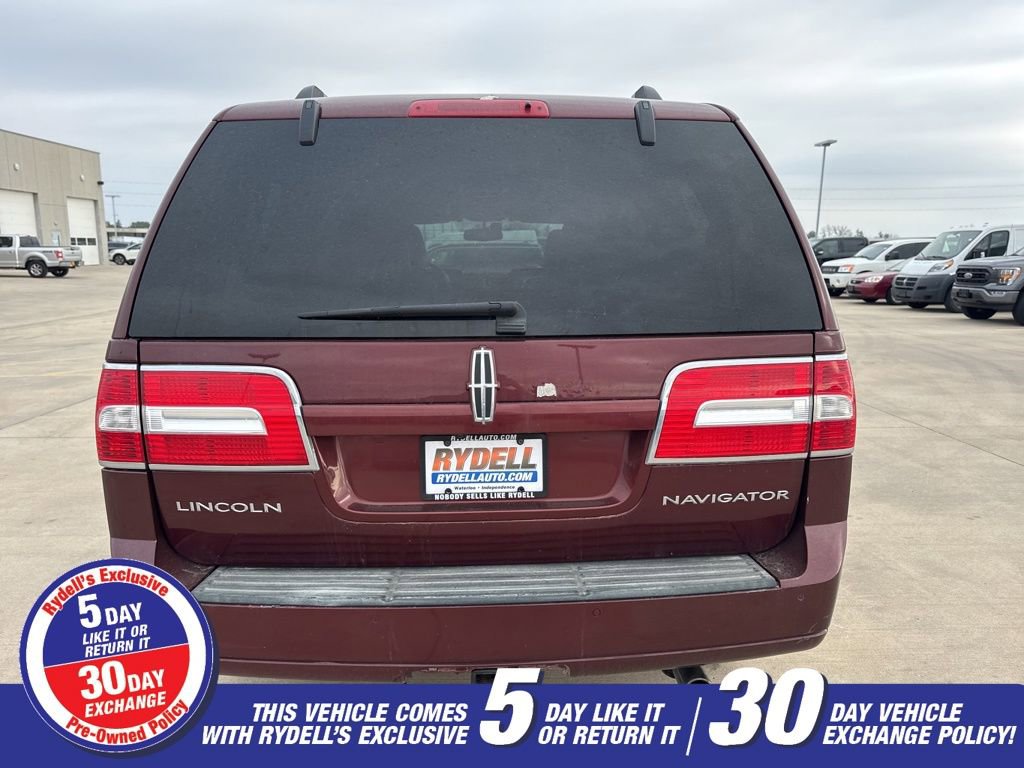 Used 2012 Lincoln Navigator 4WD image 8