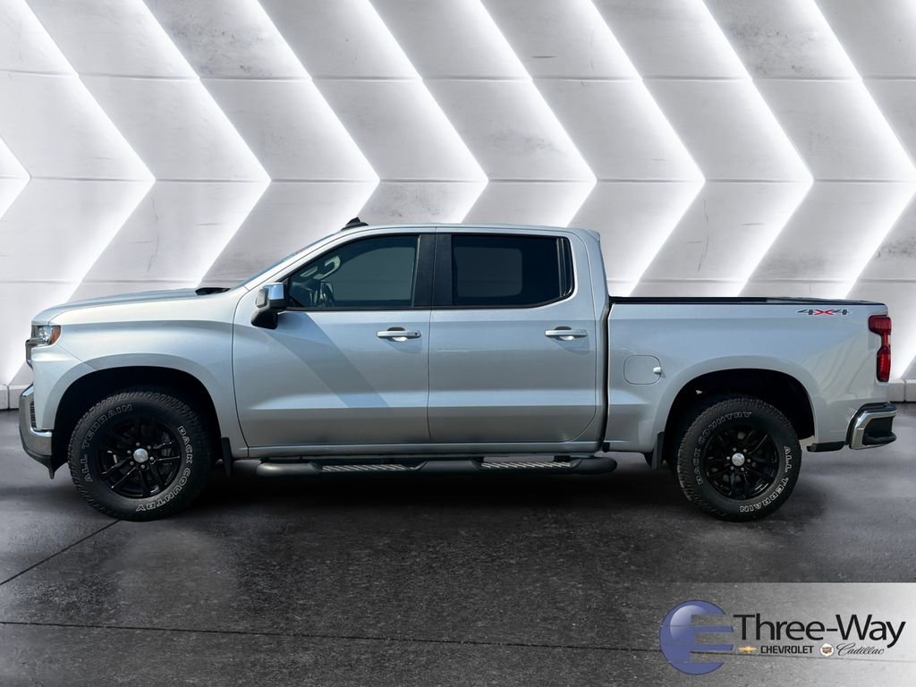 Used 2021 Chevrolet Silverado 1500 LT AWD/4WD image 2