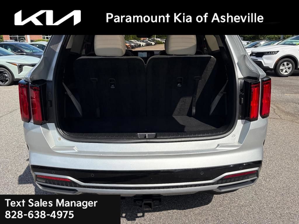 Certified 2022 Kia Sorento SX FWD image 29