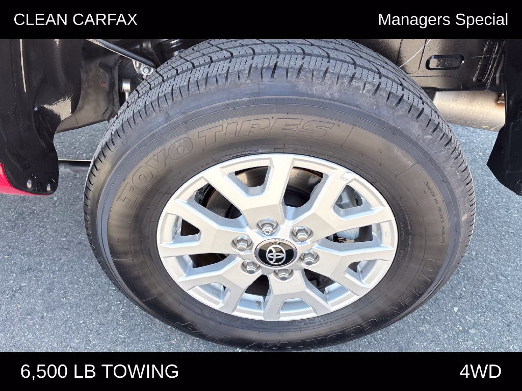 Used 2025 Toyota Tacoma SR5 AWD/4WD image 22