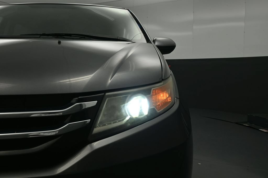 Used 2016 Honda Odyssey SE image 13