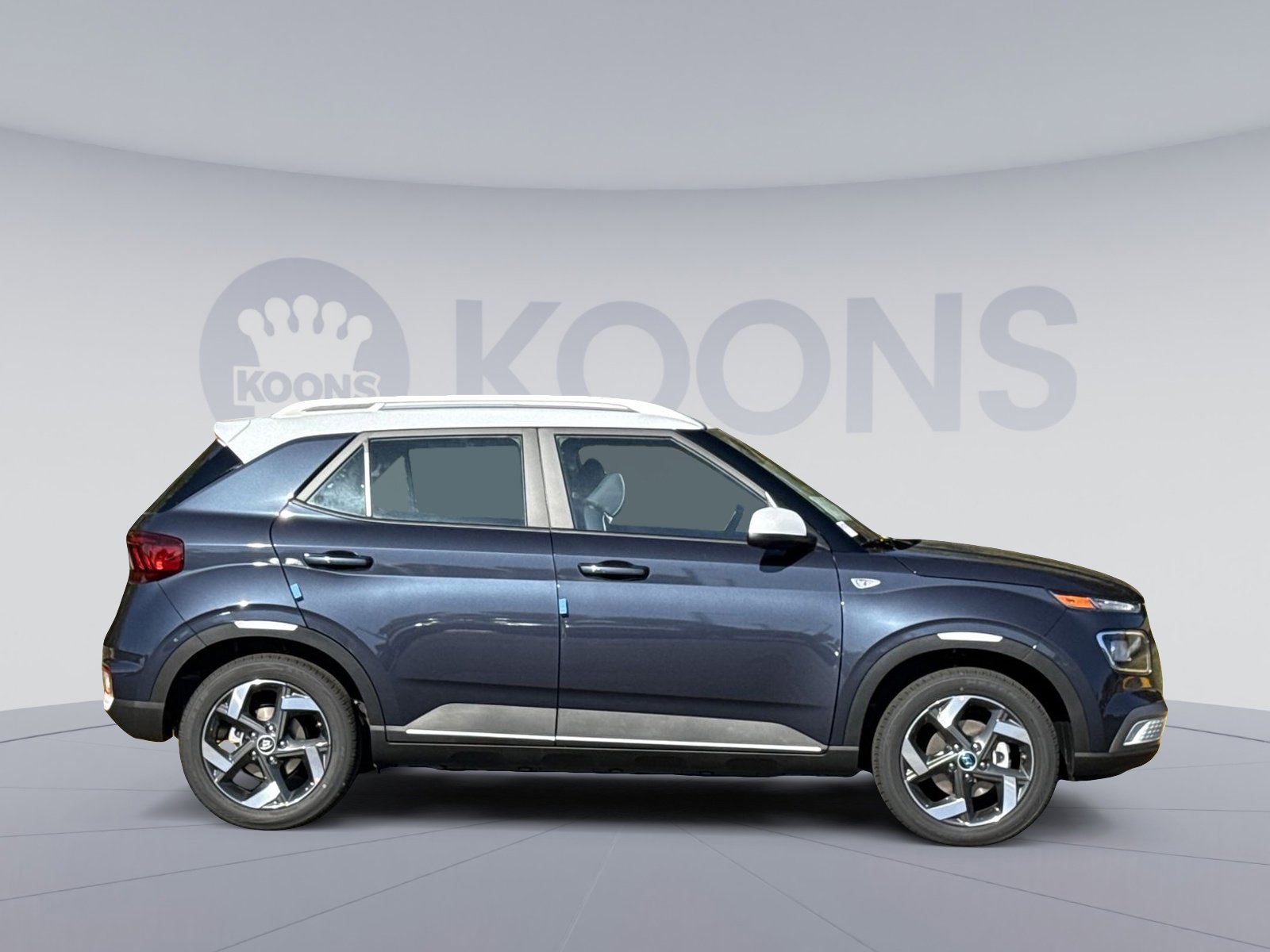 New 2026 Hyundai Venue SEL FWD image 8
