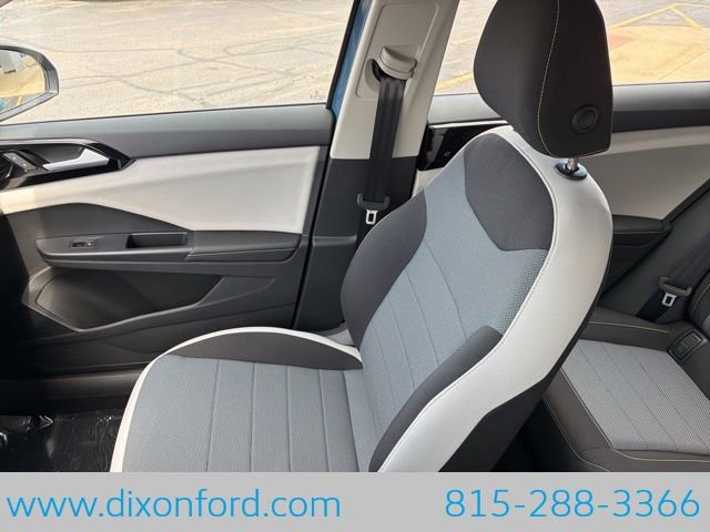 New 2026 Volkswagen Taos S image 19