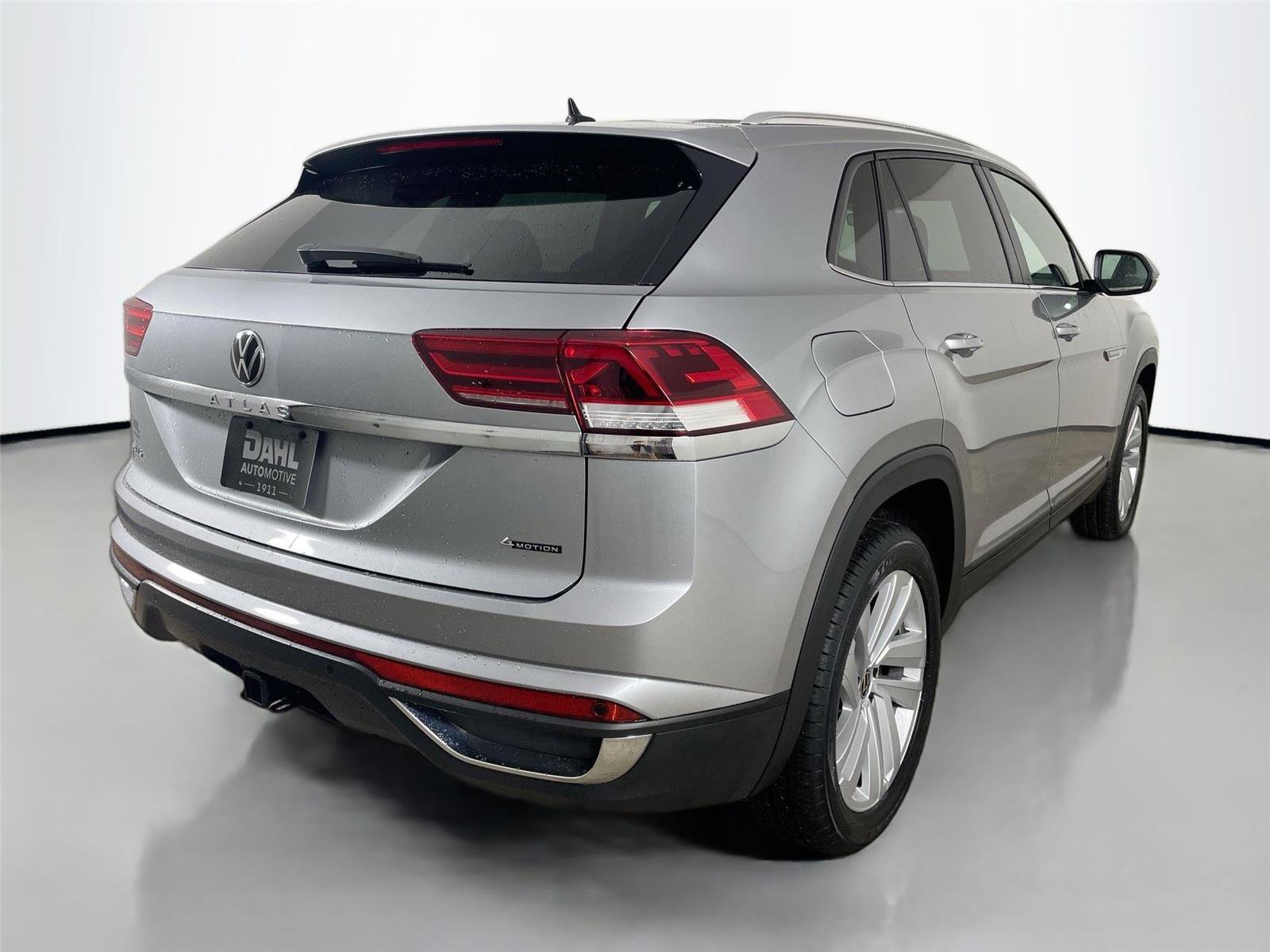 Used 2023 Volkswagen Atlas Cross Sport SE AWD/4WD image 13