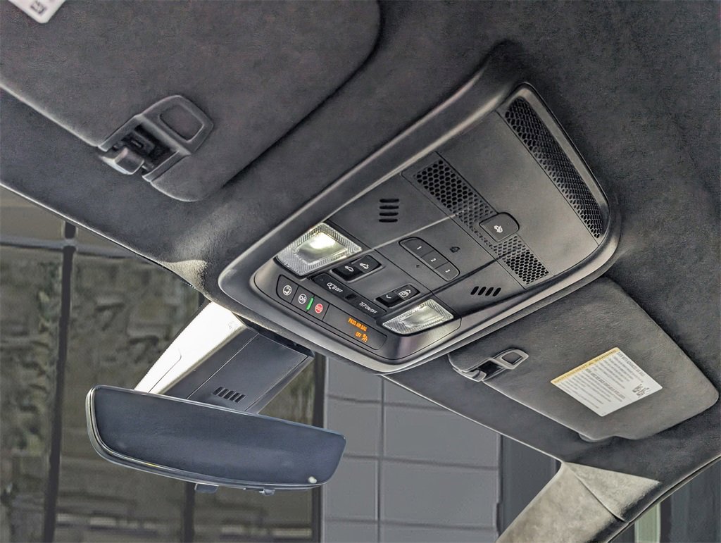 Certified 2024 Cadillac XT6 Sport w/ Platinum Package image 33