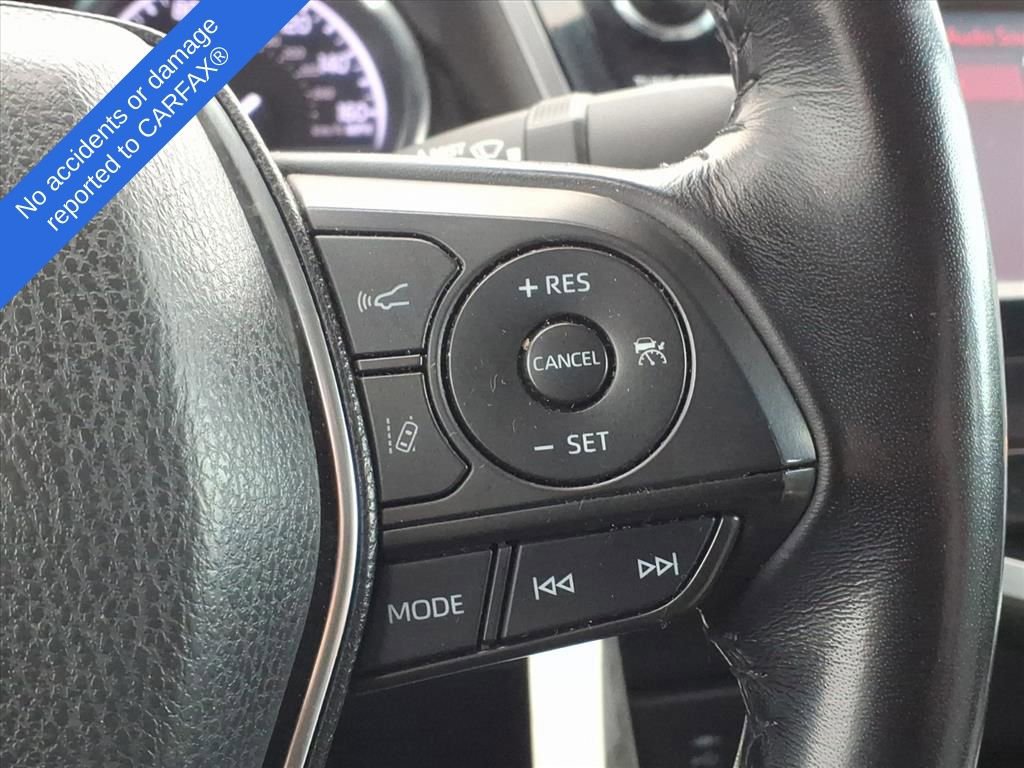 Used 2019 Toyota Camry SE image 23