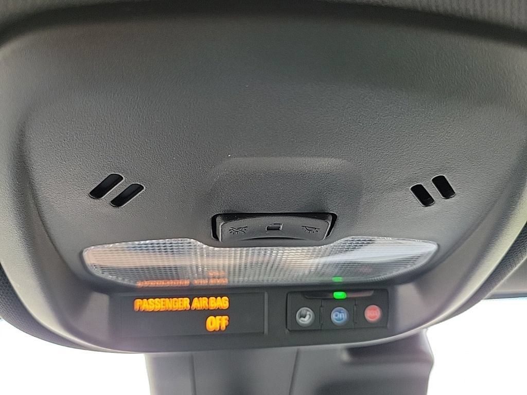 Used 2024 Buick Envista Preferred w/ Convenience I Package FWD image 17