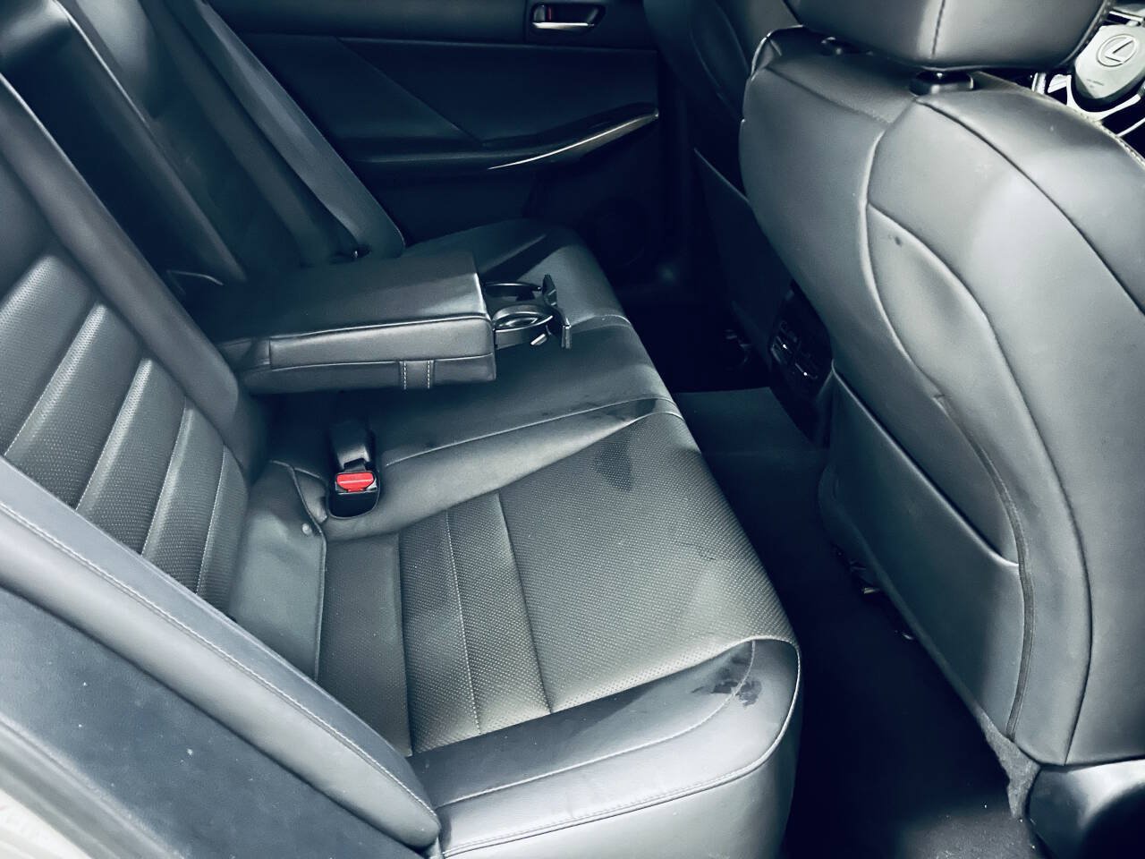 Used 2018 Lexus IS 300 F Sport RWD image 18
