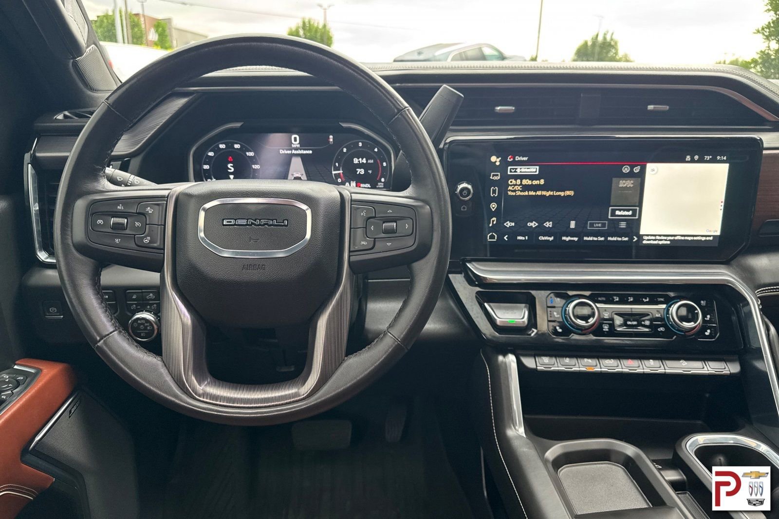 Used 2024 GMC Sierra 3500 Denali Ultimate AWD/4WD image 15