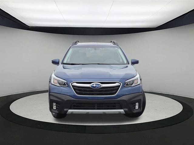 Used 2022 Subaru Outback Limited XT image 2