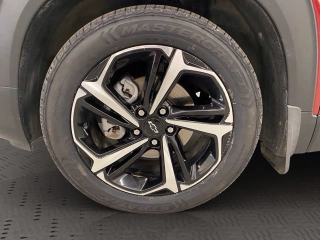 Used 2022 Chevrolet TrailBlazer RS FWD image 16