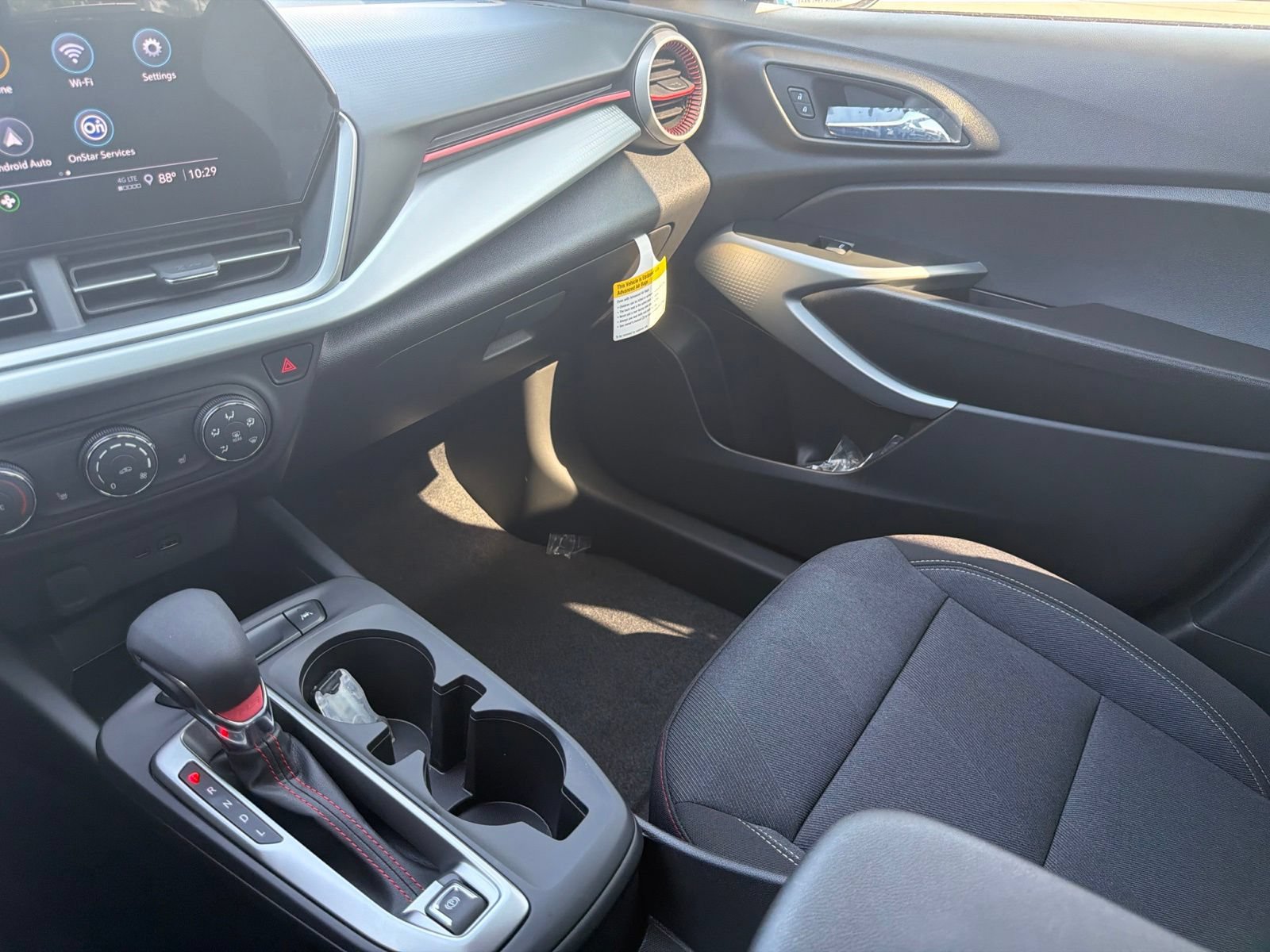 New 2026 Chevrolet Trax RS w/ Driver Confidence Package FWD image 28