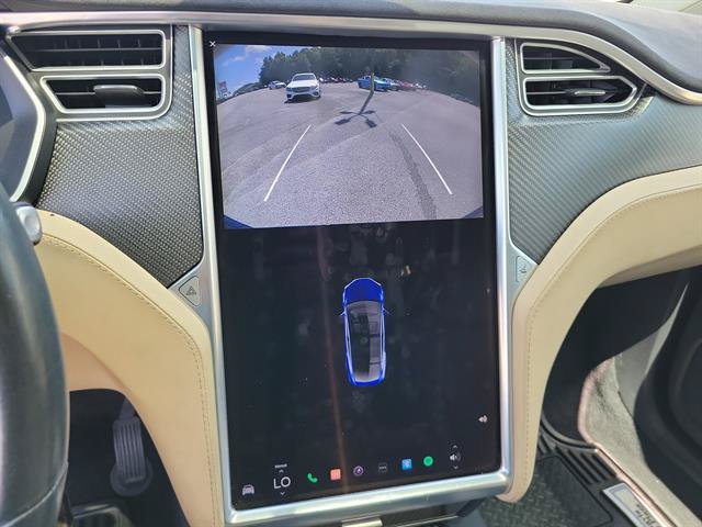Used 2017 Tesla Model X 90D AWD/4WD image 19
