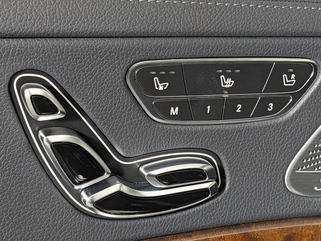 Used 2015 Mercedes-Benz S 550 4MATIC Sedan image 26