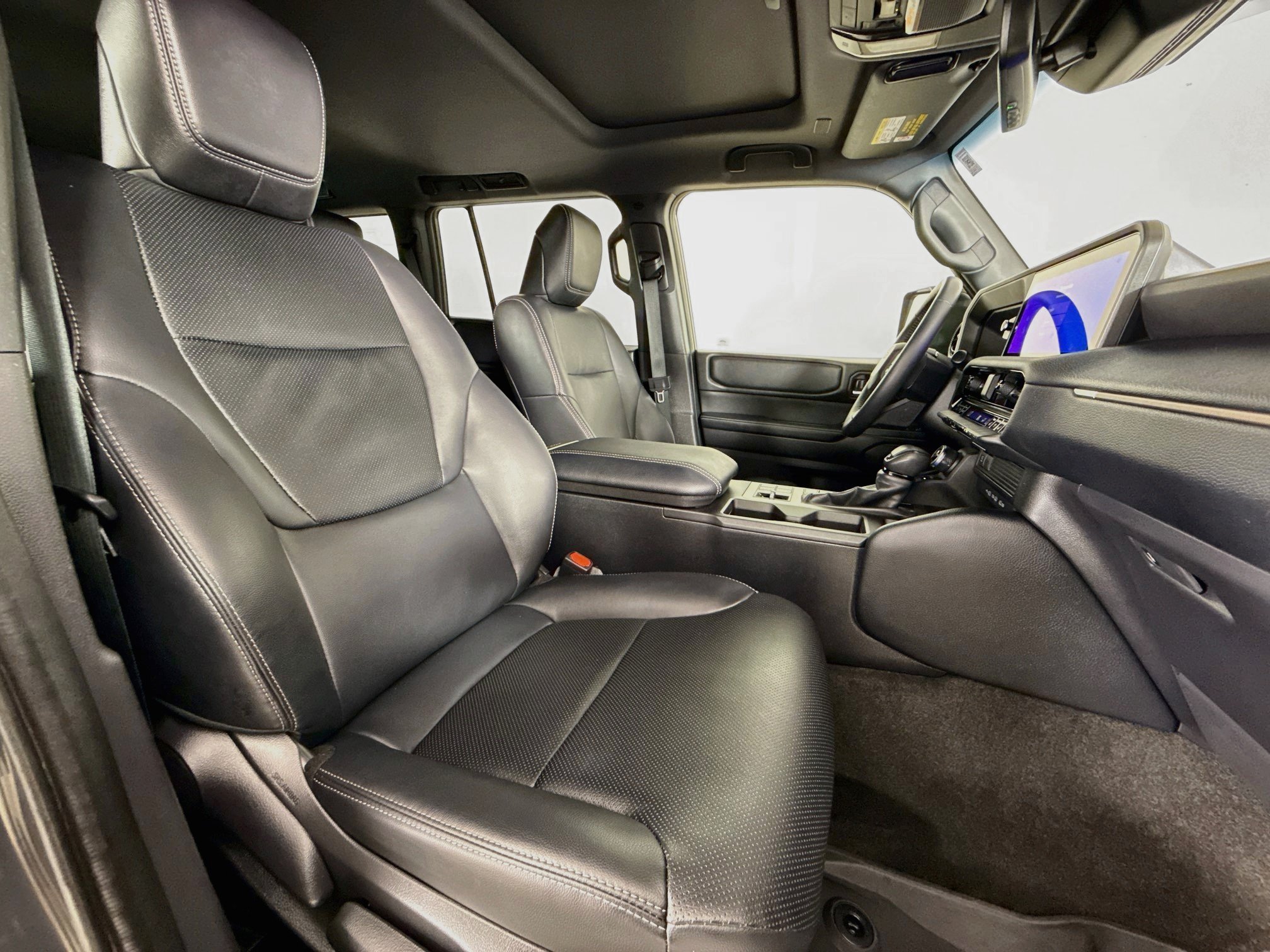 Used 2024 Toyota Land Cruiser AWD/4WD image 31