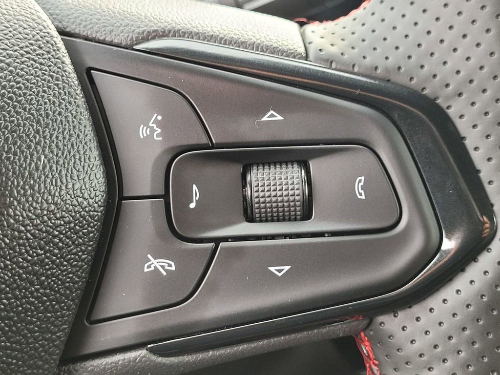 New 2026 Chevrolet Trax RS w/ Driver Confidence Package FWD image 21