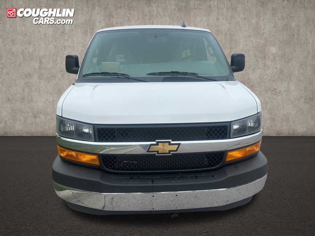 New 2026 Chevrolet Express 2500 w/ Enhanced Convenience Package image 4
