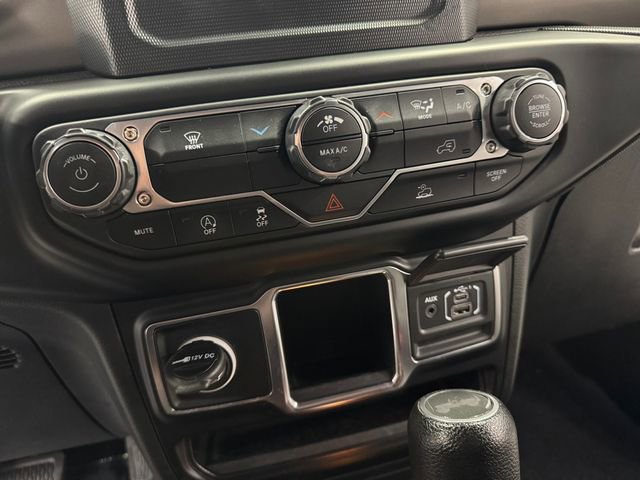 Used 2022 Jeep Wrangler Unlimited Willys image 25