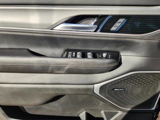 Certified 2025 Jeep Wagoneer Series II image 30