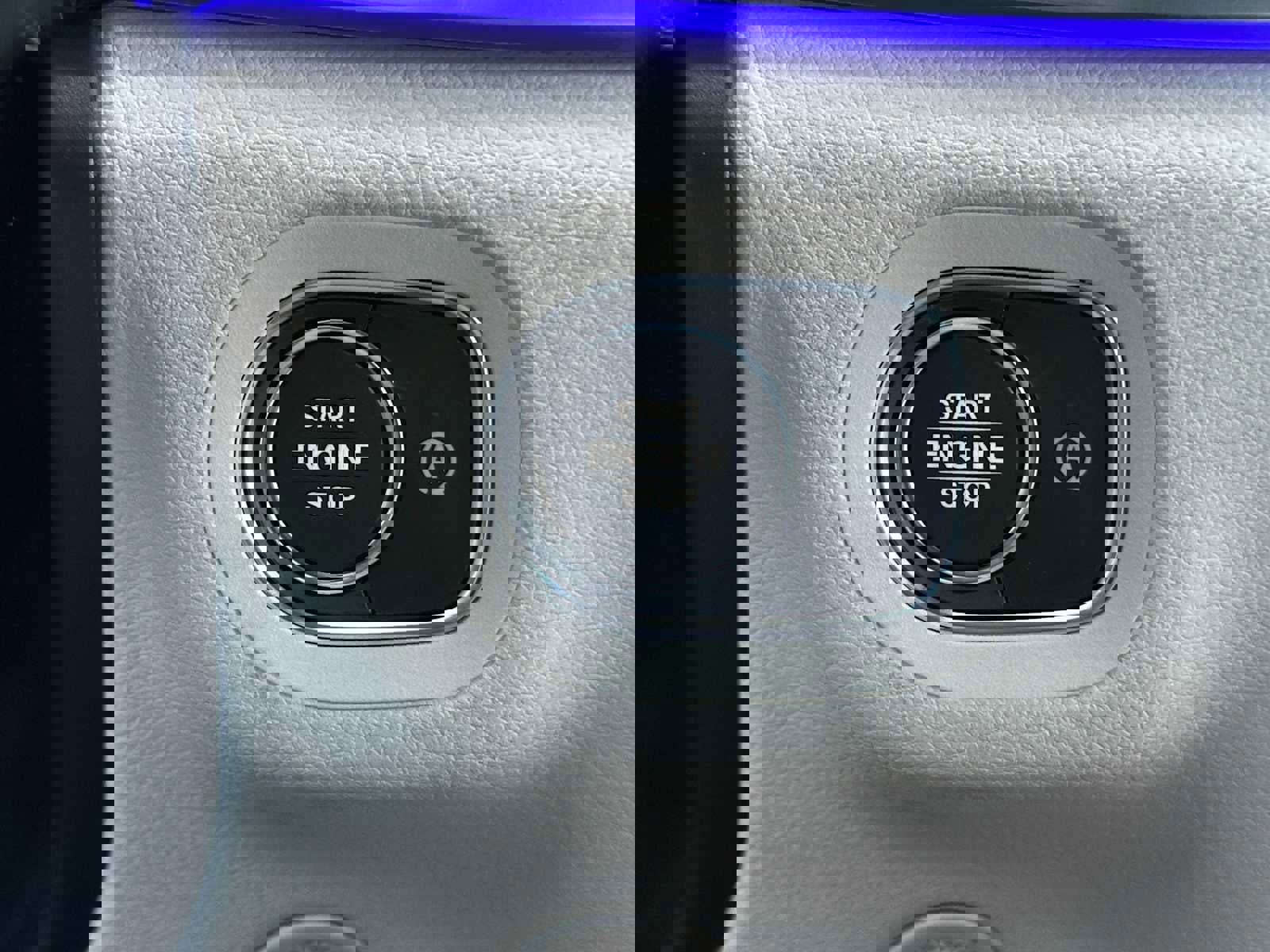 Used 2025 Mercedes-Benz GLE 450 4MATIC Coupe image 32